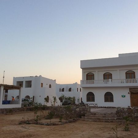 Fayrouz Beach Camp Hotel Nuweiba` Buitenkant foto